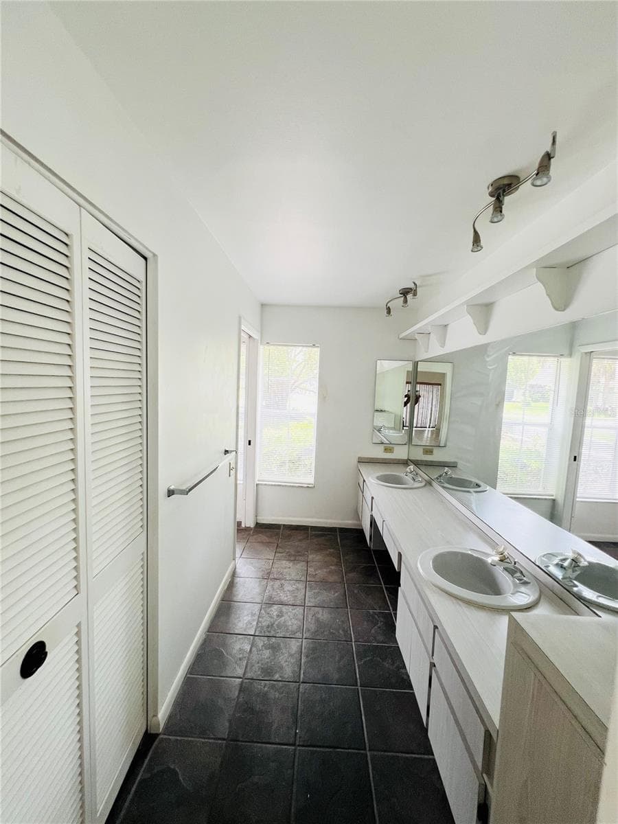 13636 DUNWOODY COURT — photo 25 of 45