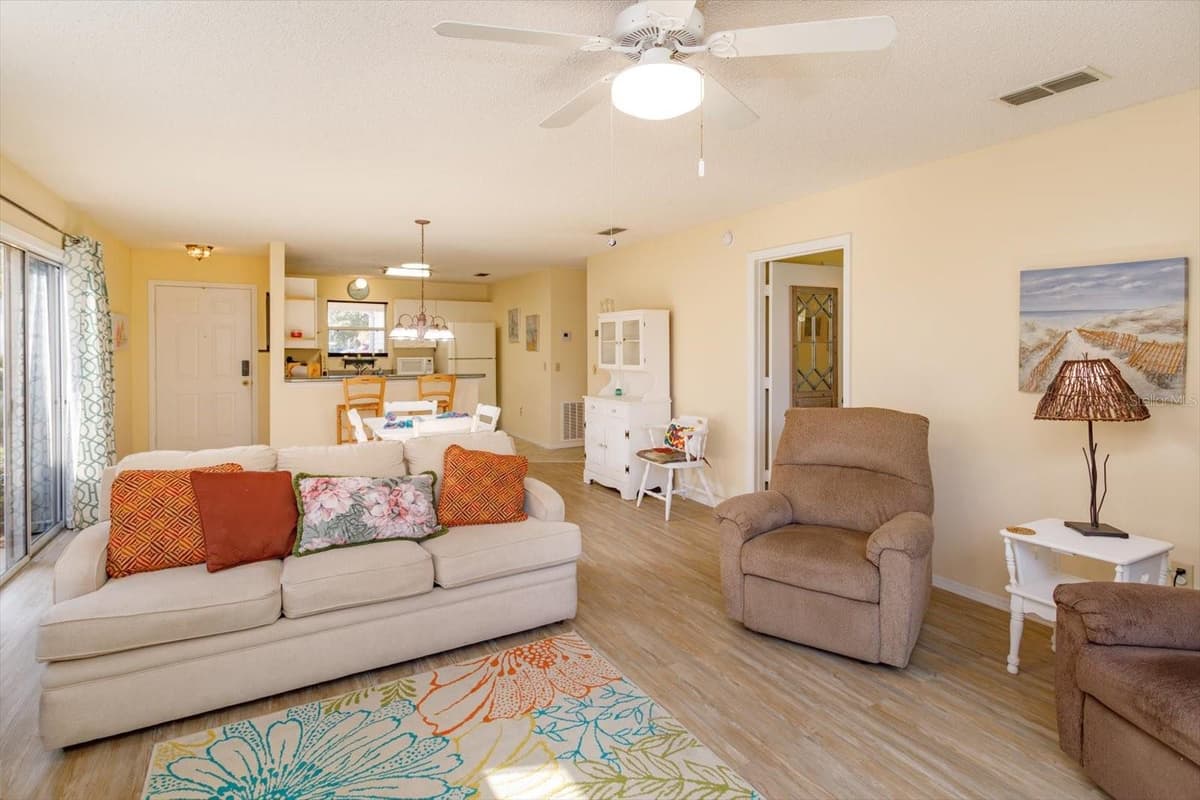 2133 ESCOBAR AVENUE — photo 18 of 30