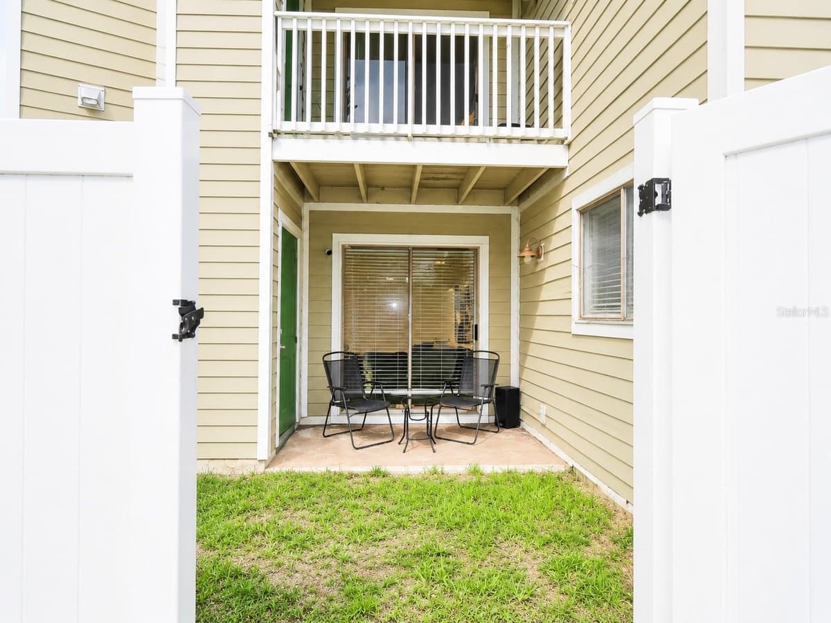 7298 ULMERTON ROAD — photo 18 of 19