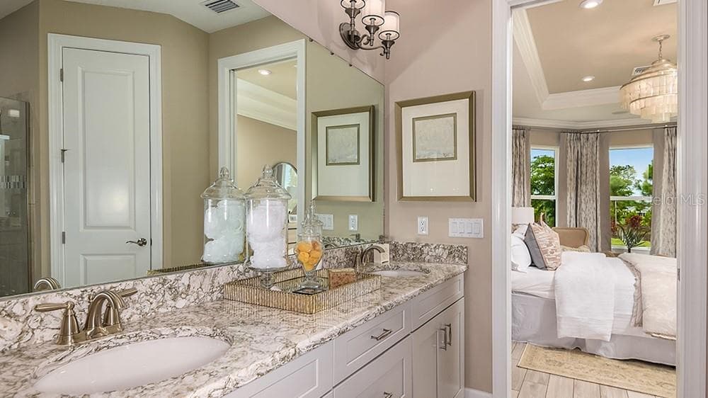 14525 DERNA TERRACE — photo 15 of 47
