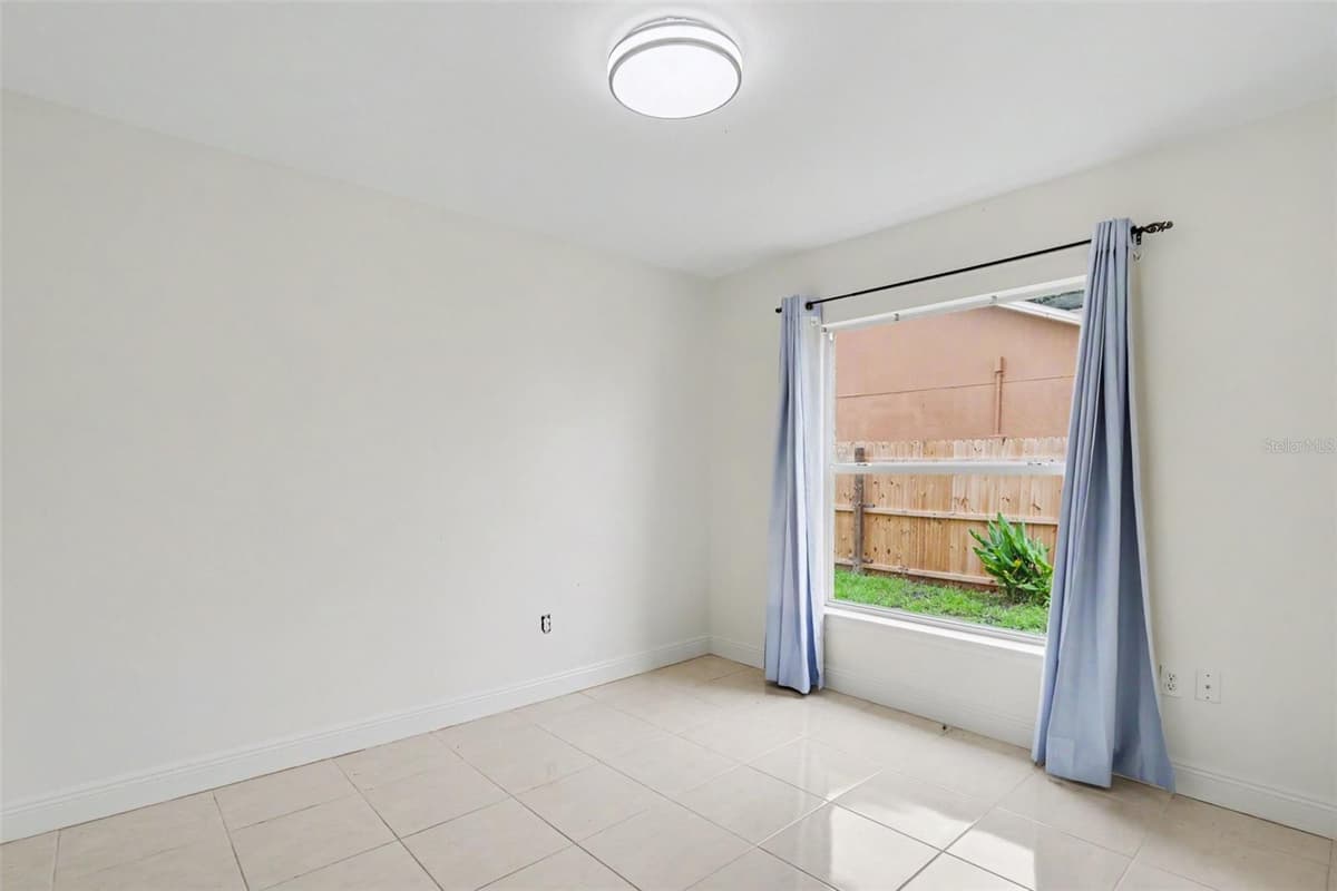 1607 WIDELAKE COURT — photo 18 of 22