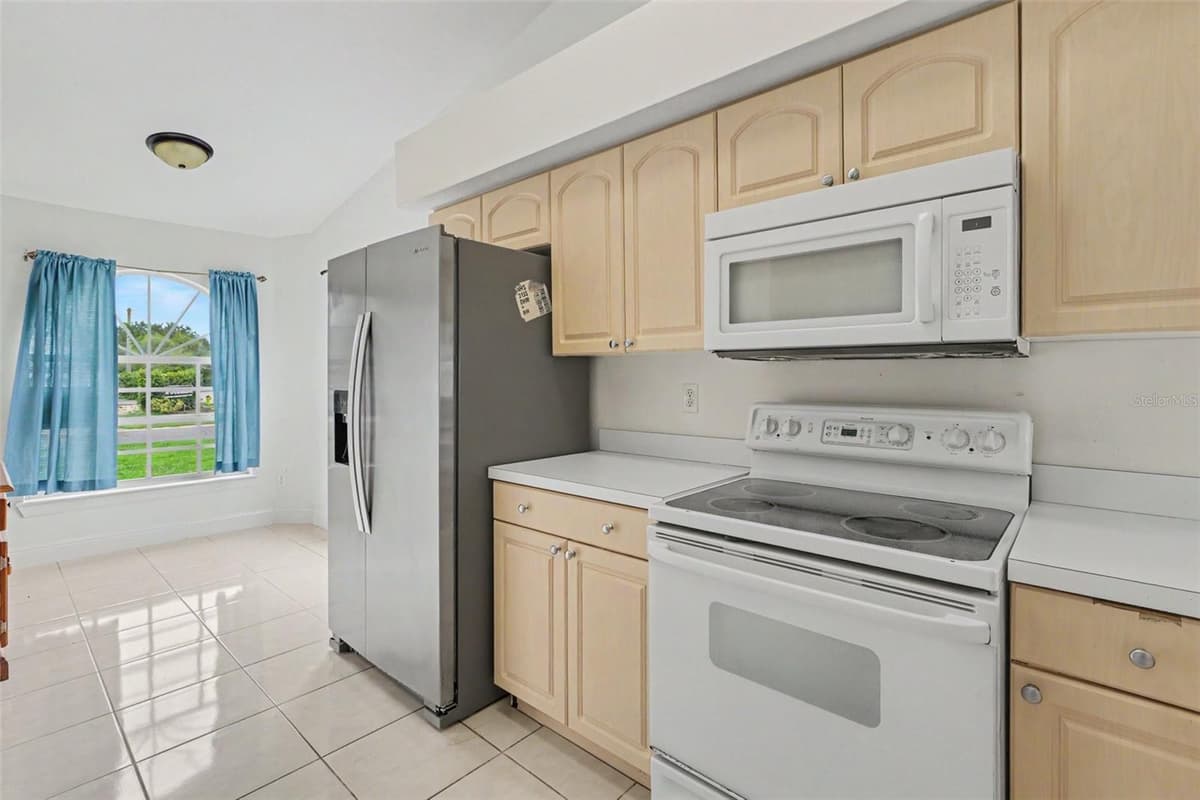 1607 WIDELAKE COURT — photo 10 of 22