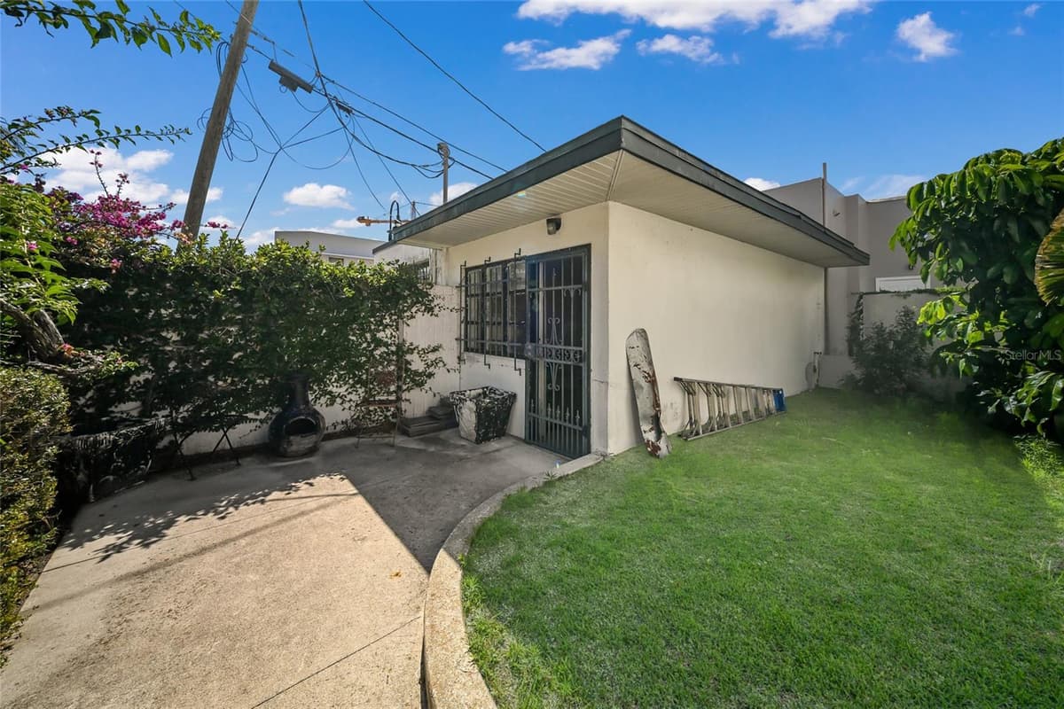 411 BURNS COURT — photo 12 of 19