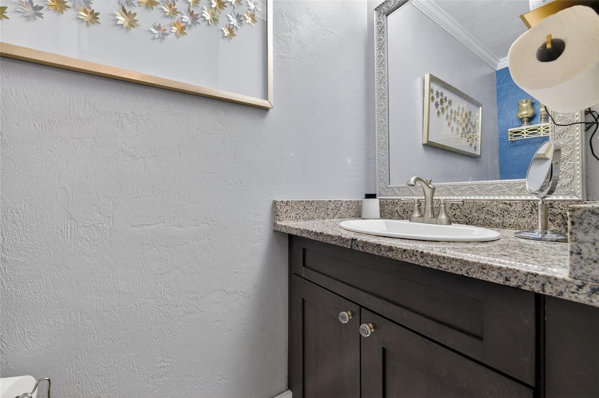 555 GRANADA BOULEVARD — photo 13 of 17