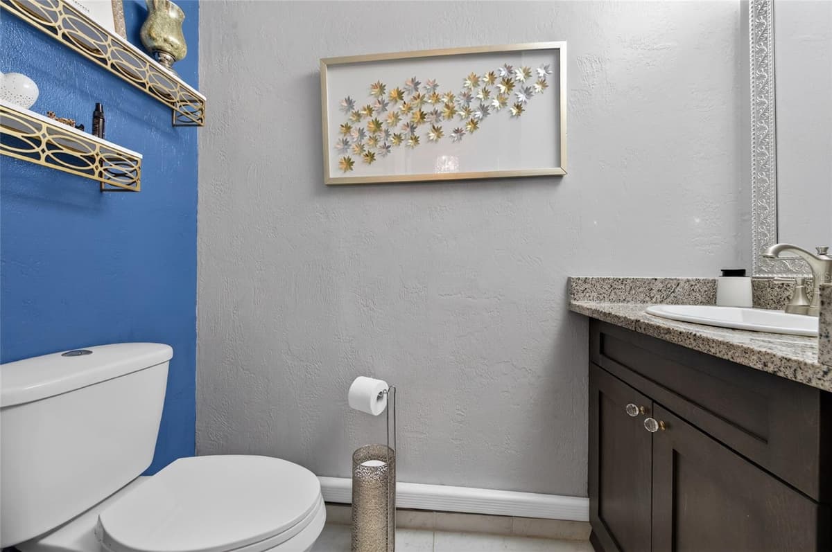 555 GRANADA BOULEVARD — photo 11 of 17