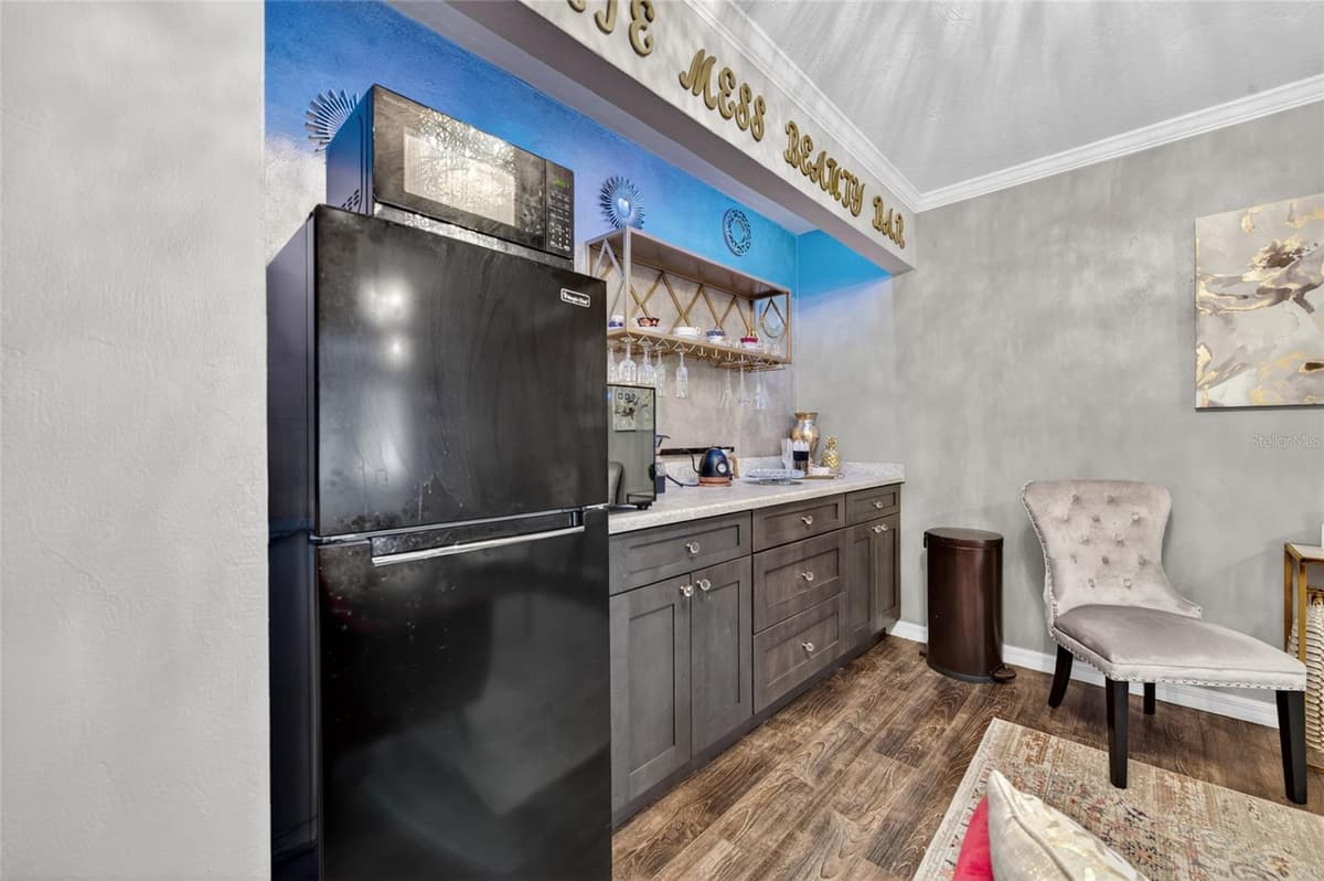 555 GRANADA BOULEVARD — photo 3 of 17