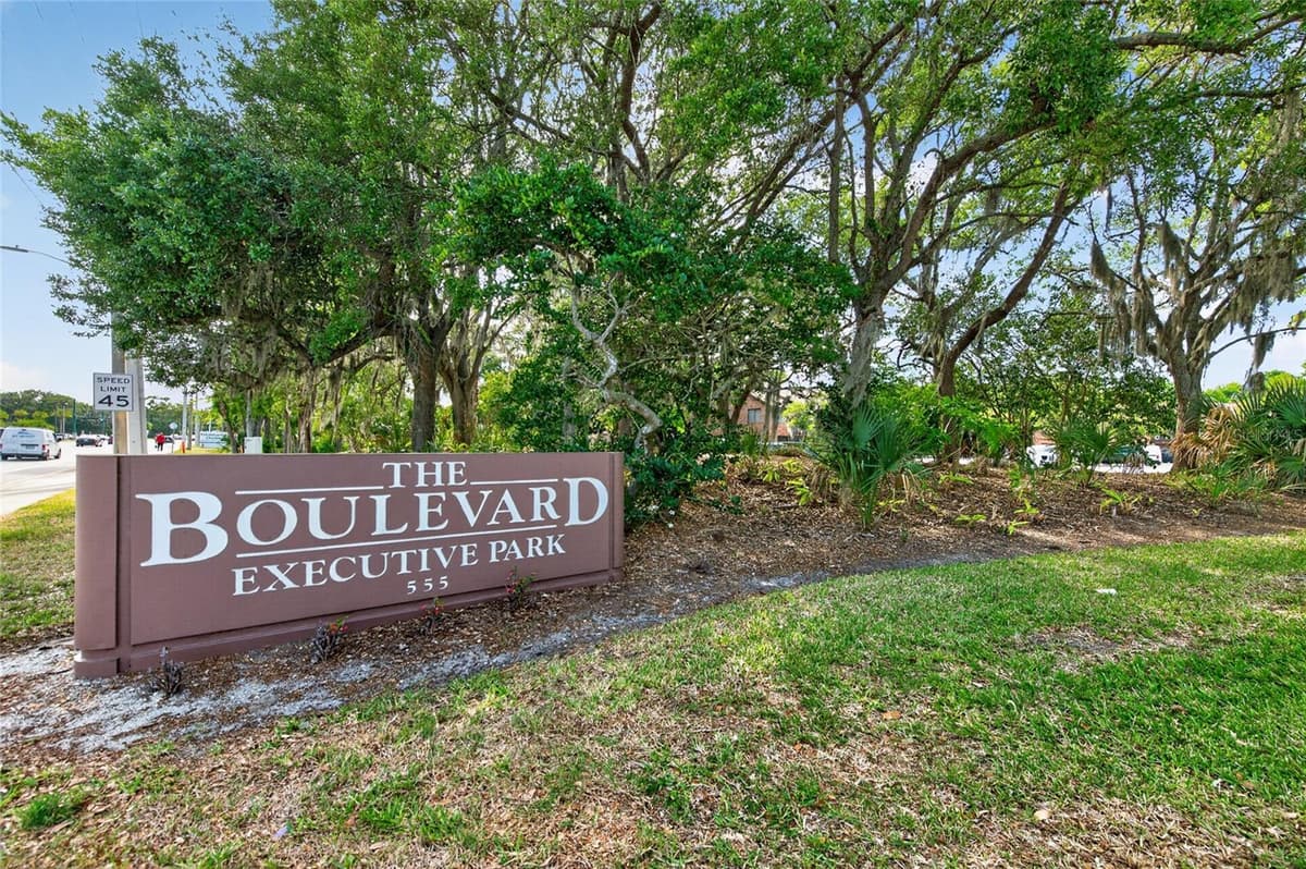 555 GRANADA BOULEVARD — photo 17 of 17