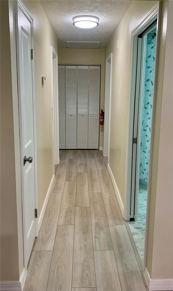 660 SUNDANCE TRAIL — photo 11 of 30