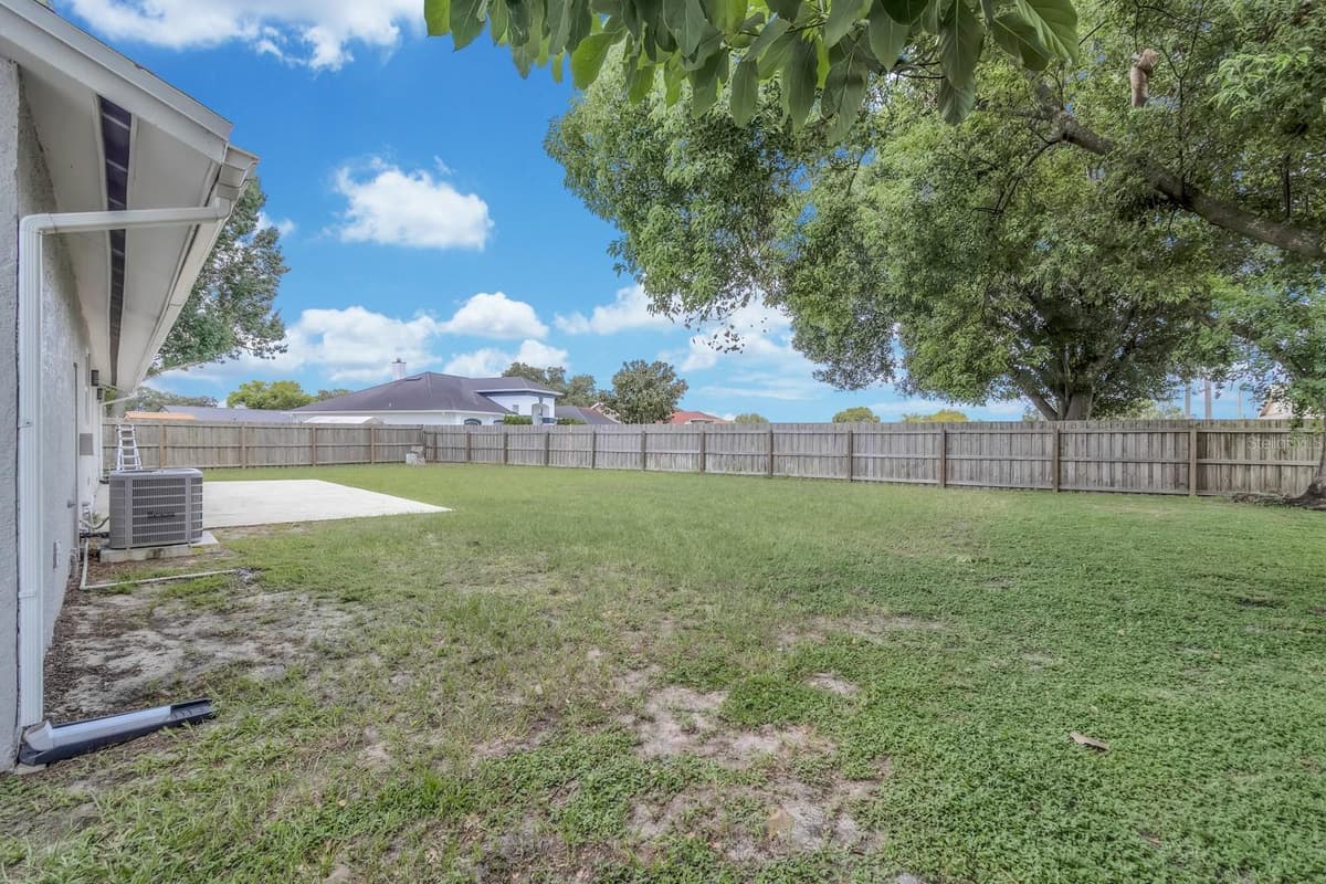 8115 WINDY HILL WAY — photo 22 of 25