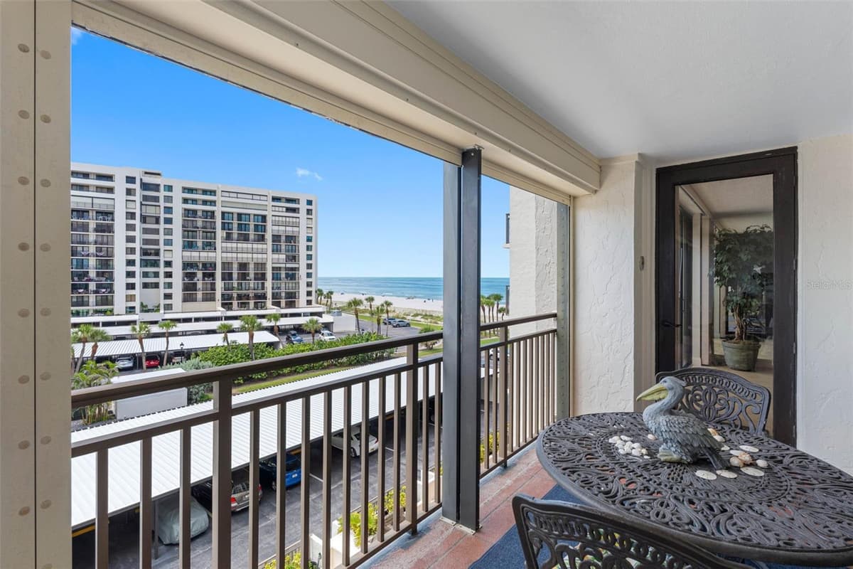 1430 GULF BOULEVARD — photo 14 of 51