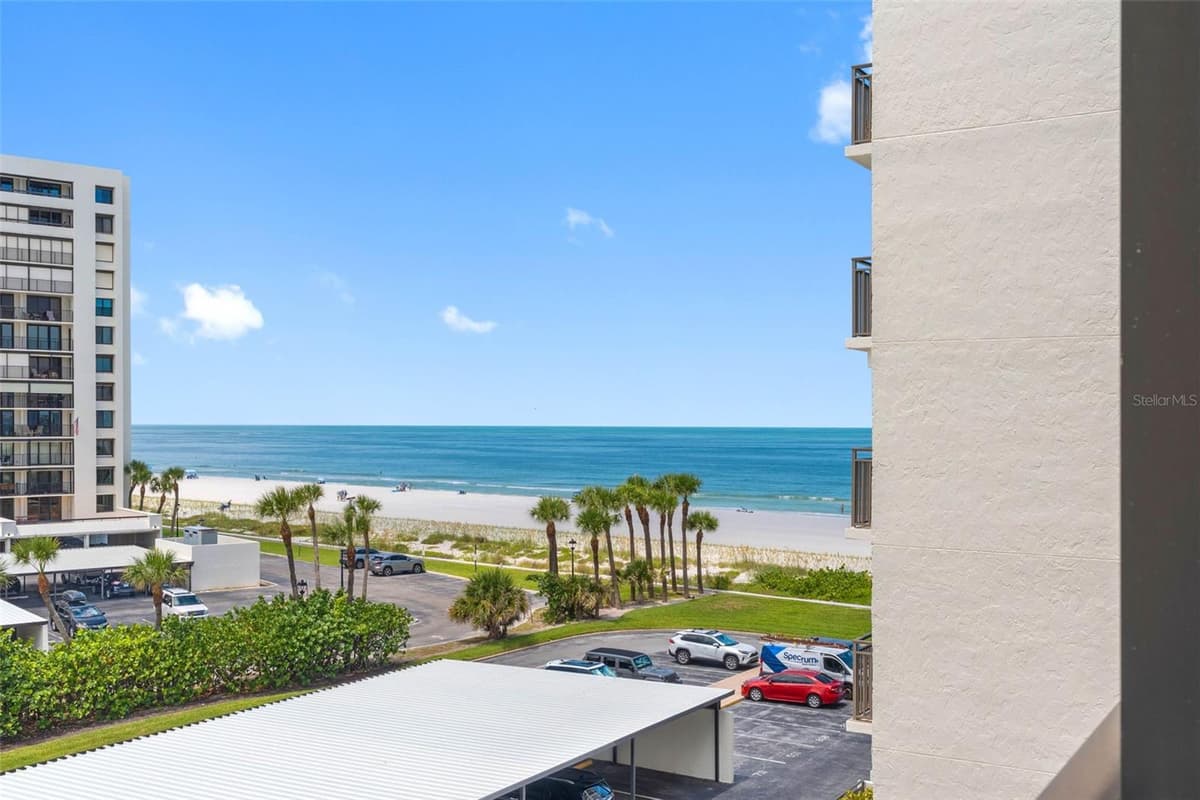 1430 GULF BOULEVARD — photo 15 of 51