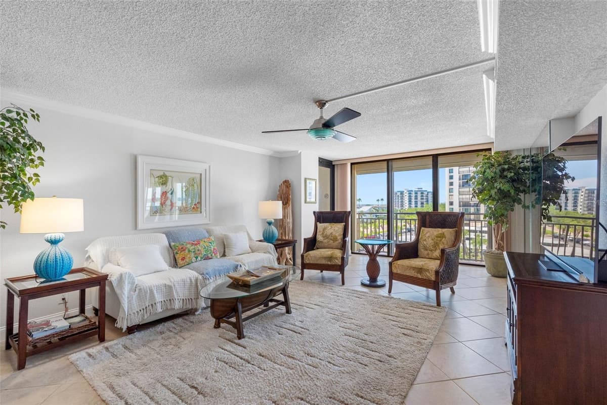 1430 GULF BOULEVARD — photo 12 of 51