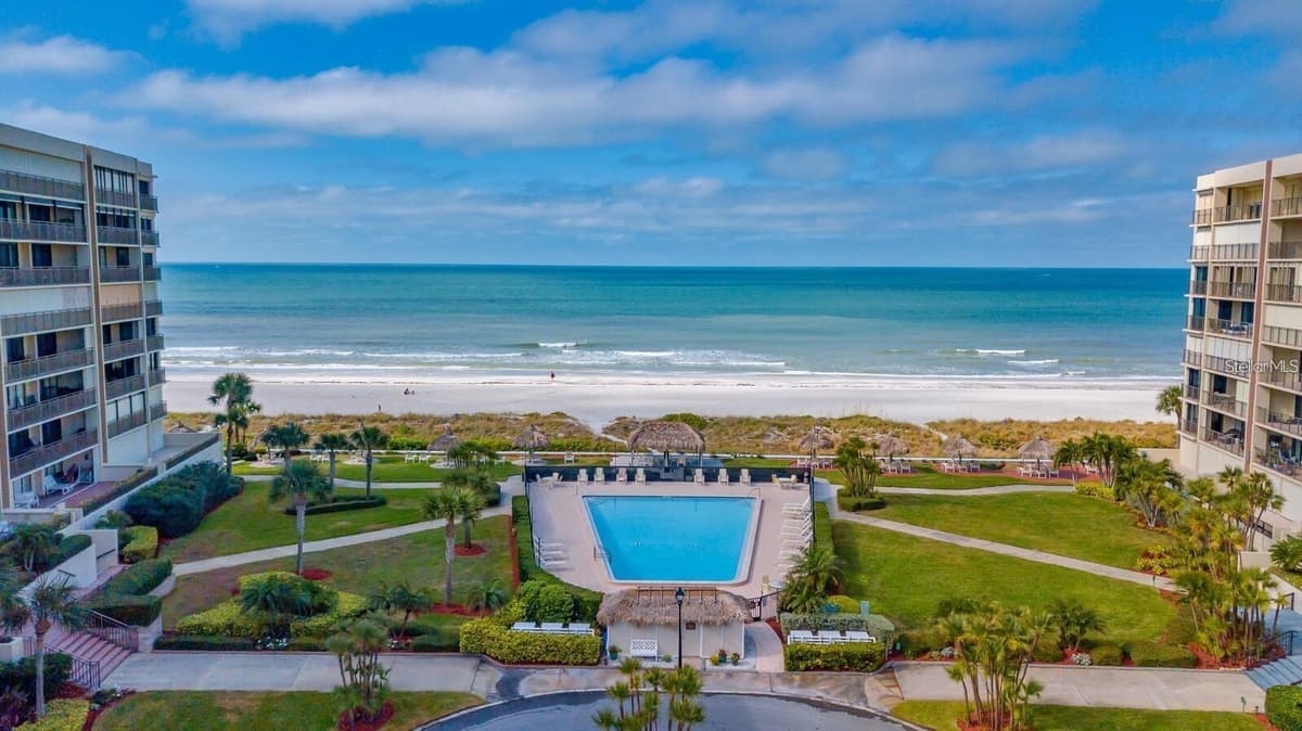 1430 GULF BOULEVARD — photo 42 of 51