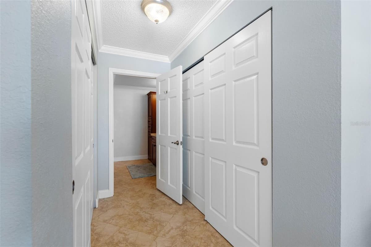1430 GULF BOULEVARD — photo 27 of 51