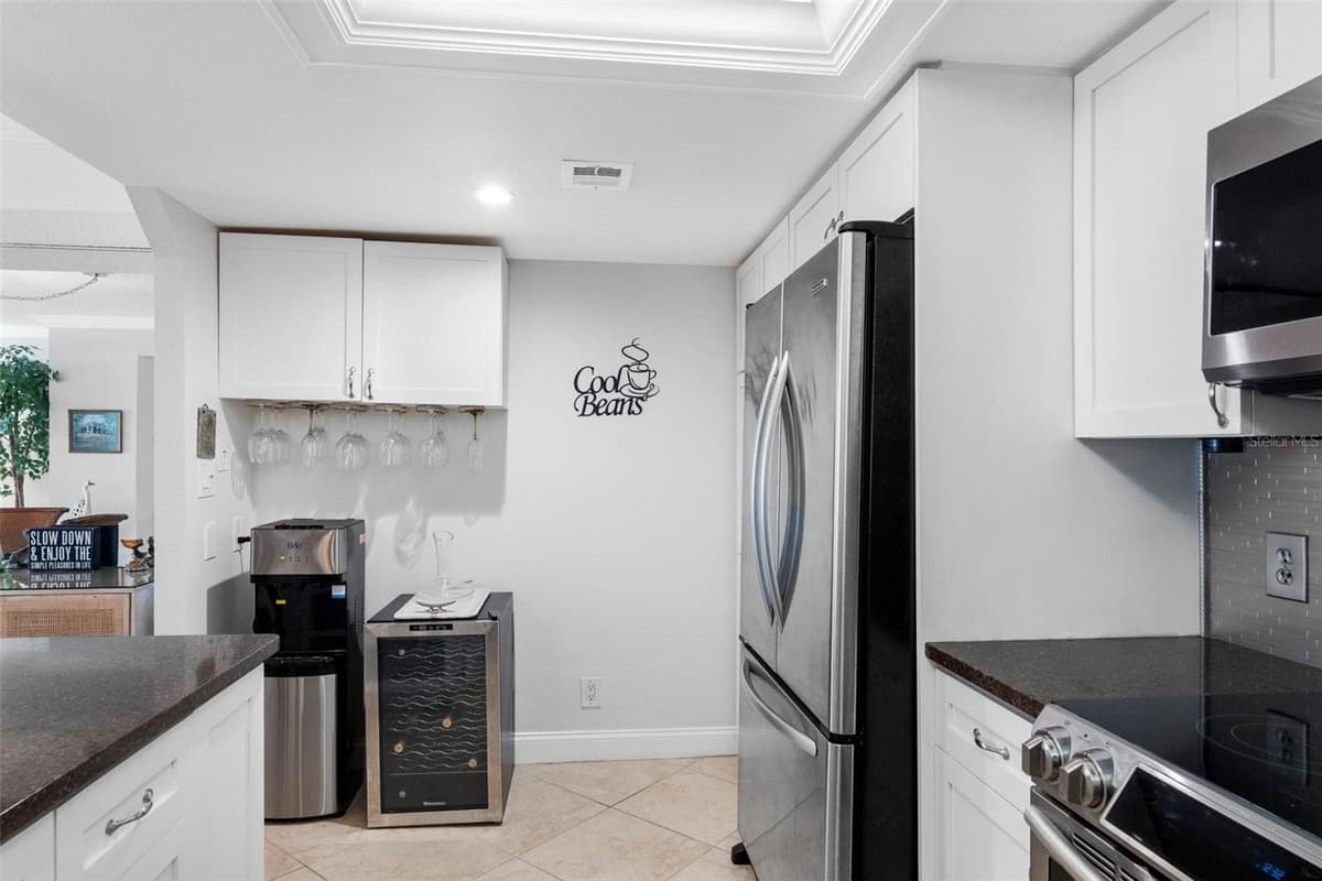 1430 GULF BOULEVARD — photo 10 of 51