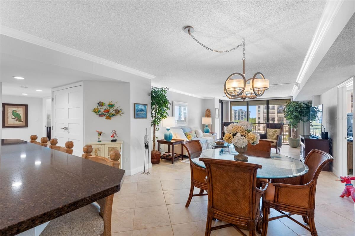 1430 GULF BOULEVARD — photo 11 of 51