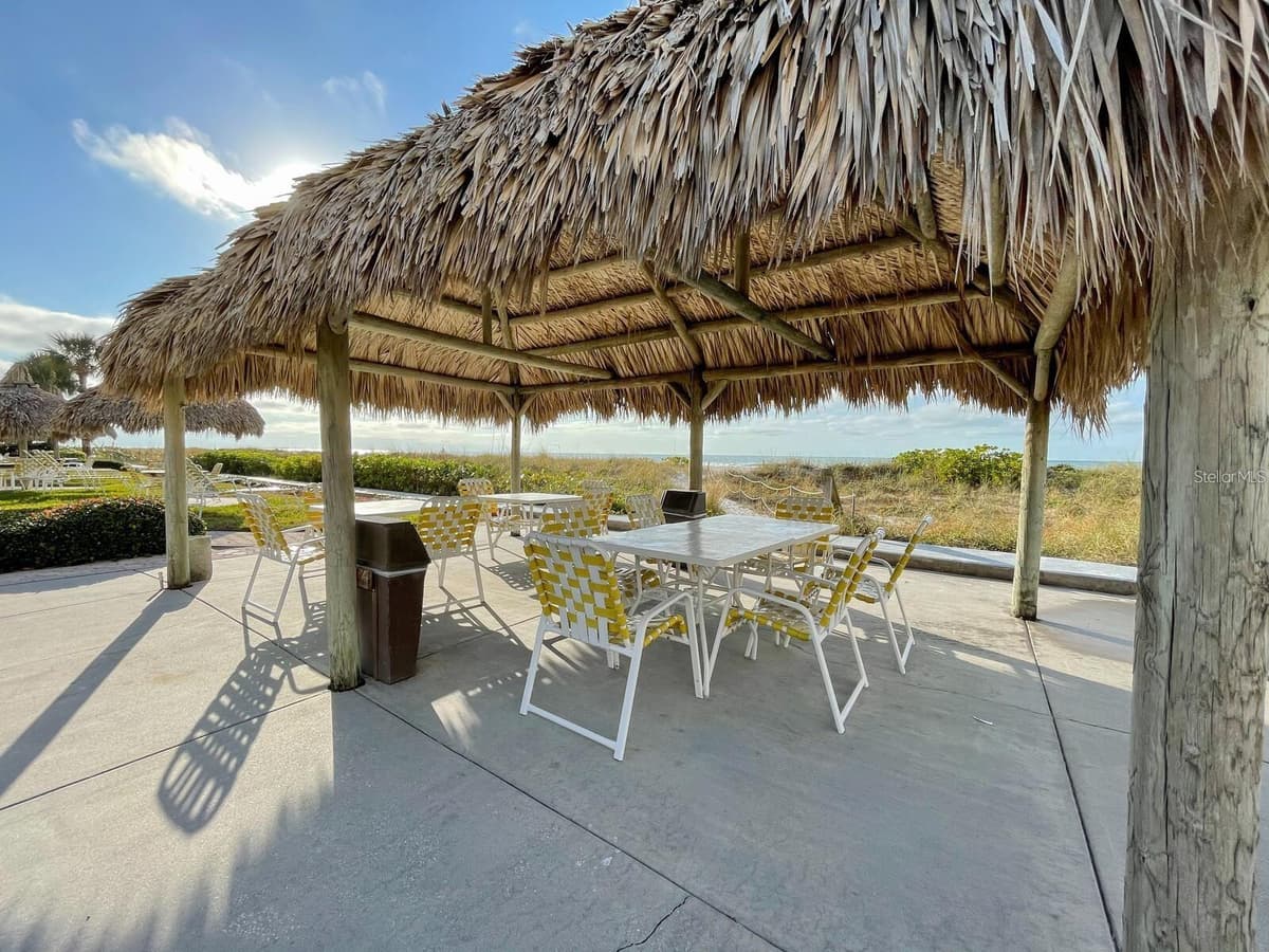 1430 GULF BOULEVARD — photo 45 of 51
