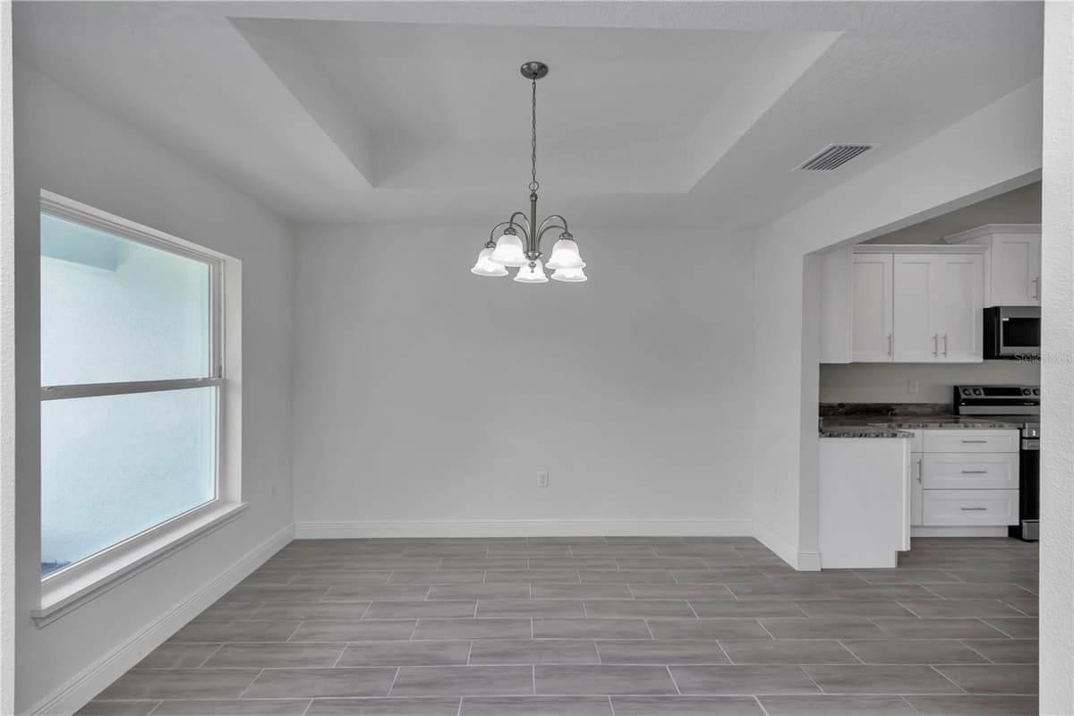 17694 25 CIRCLE — photo 24 of 41