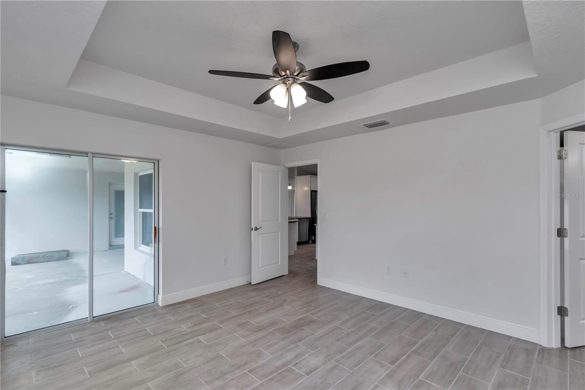 17694 25 CIRCLE — photo 32 of 41