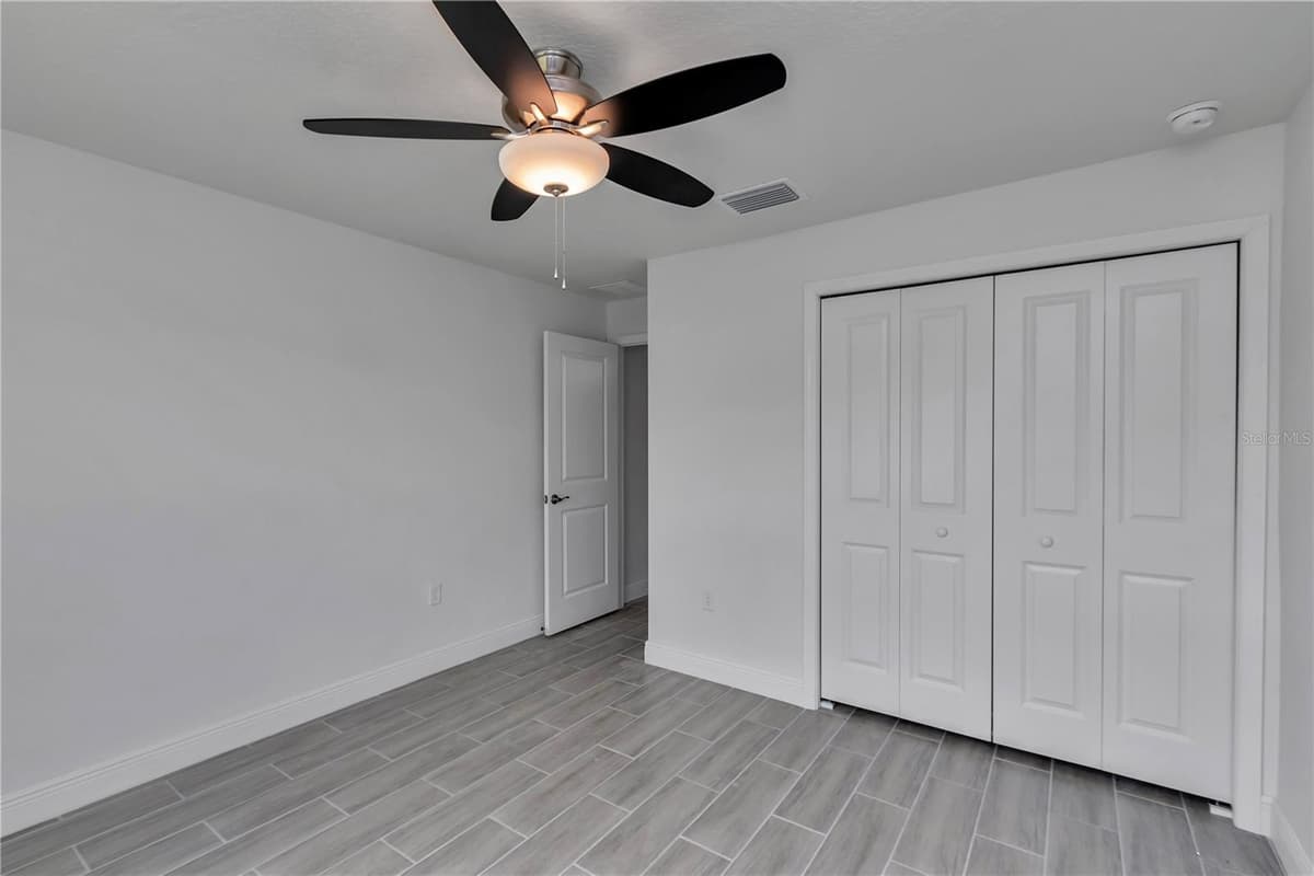 17694 25 CIRCLE — photo 15 of 41