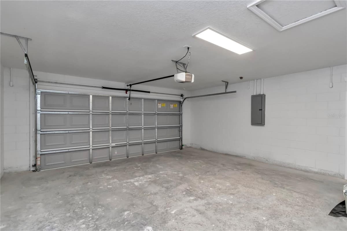17694 25 CIRCLE — photo 40 of 41