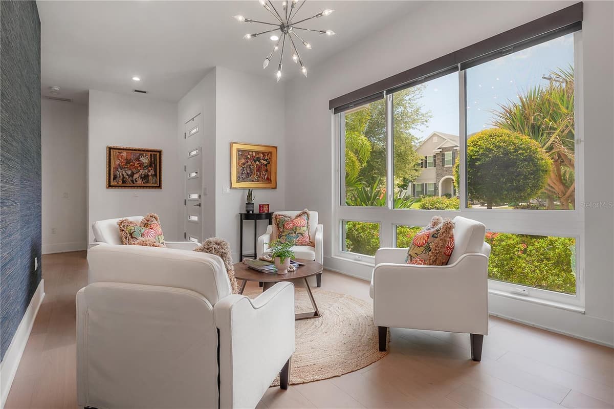 4207 JETTON AVENUE — photo 14 of 55