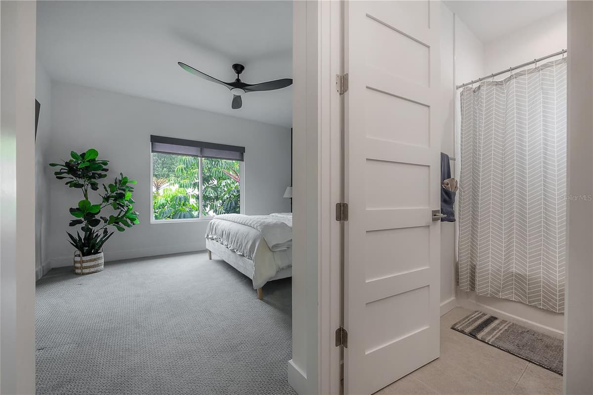 4207 JETTON AVENUE — photo 40 of 55