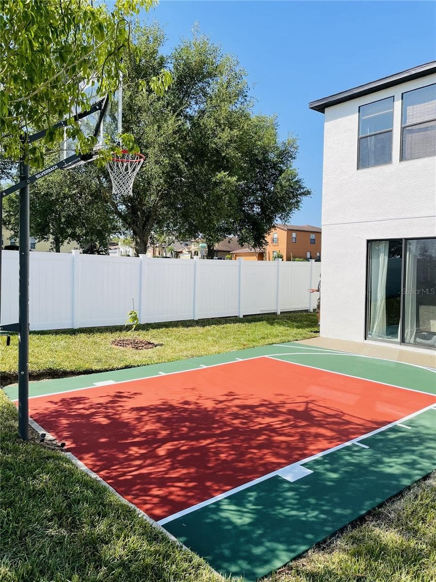 726 WOODS LANDING DRIVE — photo 5 of 5