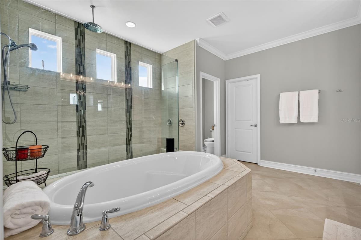 4020 EMPOLI COURT — photo 29 of 84