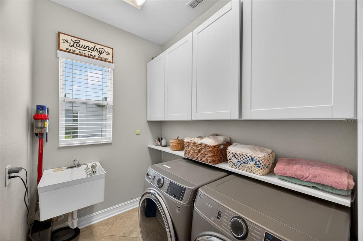 4020 EMPOLI COURT — photo 25 of 84
