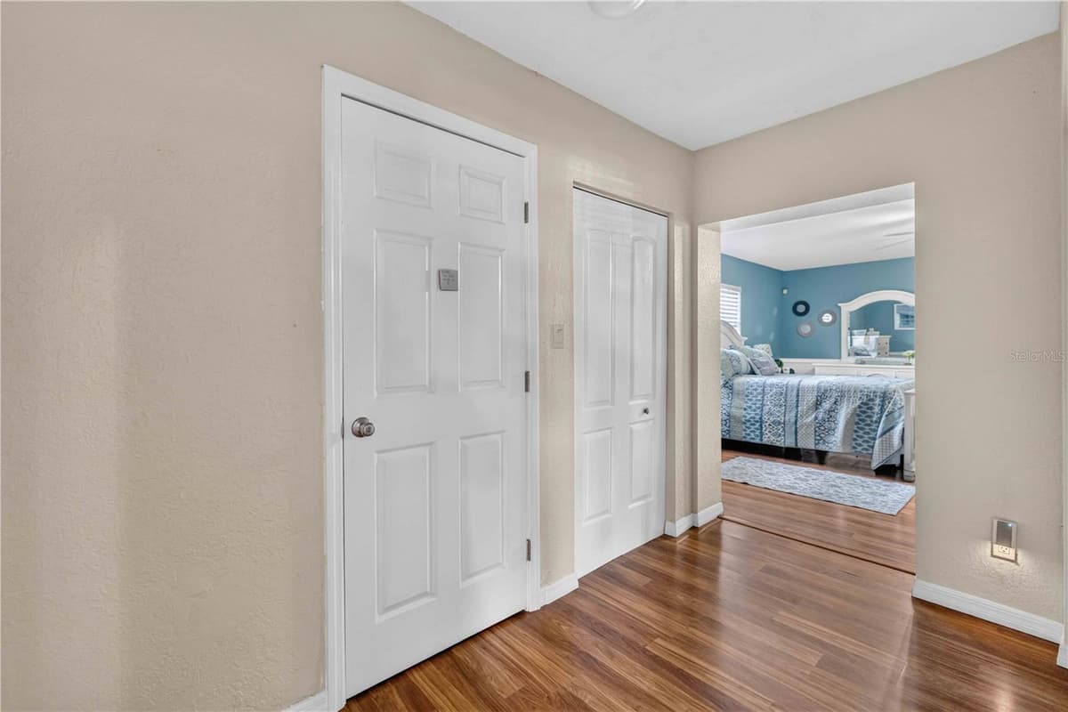 5710 18TH STREET — photo 17 of 32