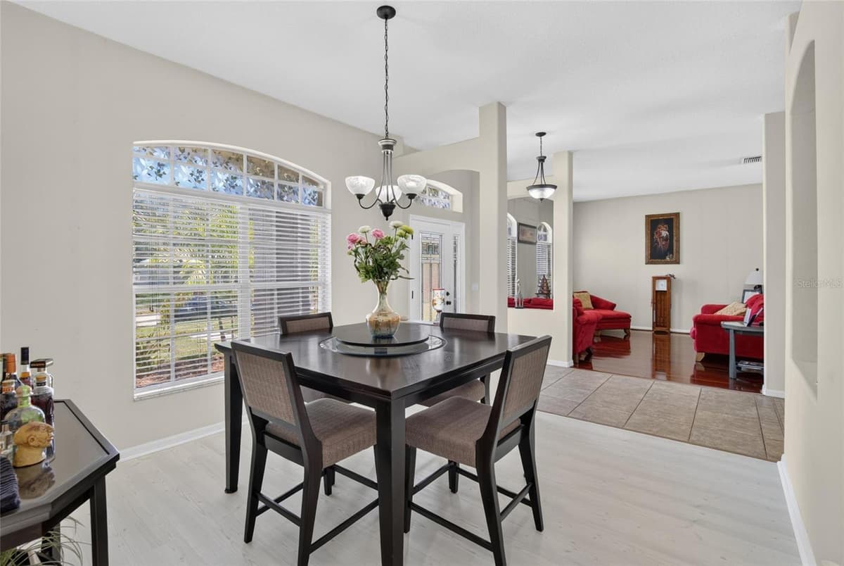 11937 TIMBERHILL DRIVE — photo 17 of 36