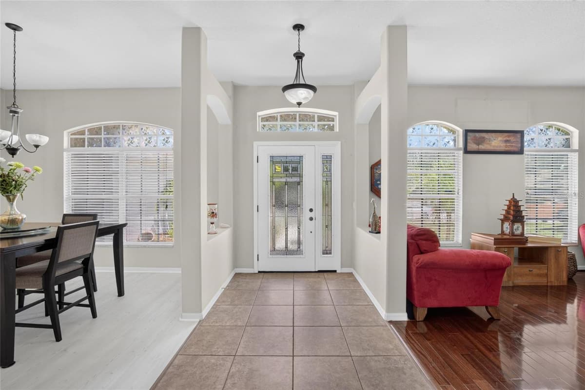 11937 TIMBERHILL DRIVE — photo 14 of 36