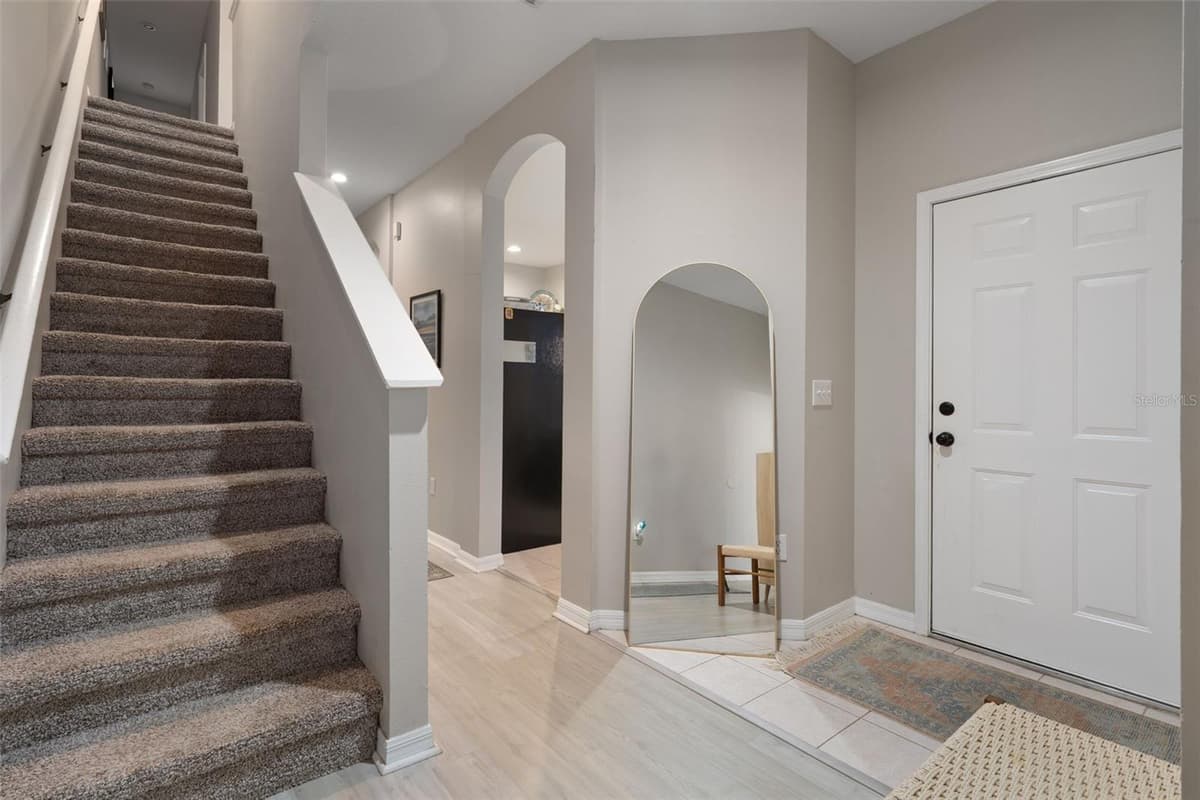 18105 NASSAU POINT DRIVE — photo 5 of 42