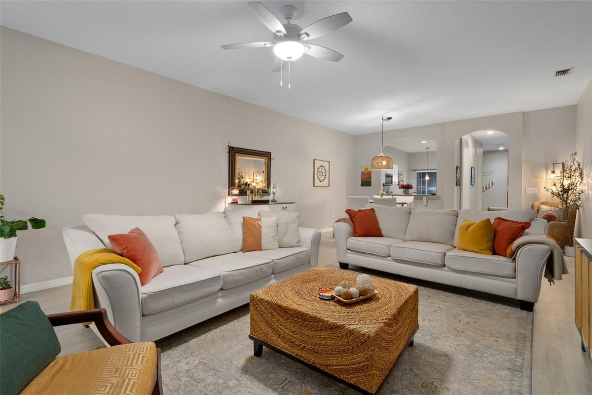 18105 NASSAU POINT DRIVE — photo 9 of 42