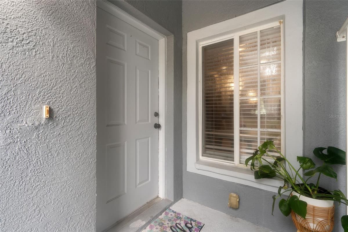 18105 NASSAU POINT DRIVE — photo 4 of 42