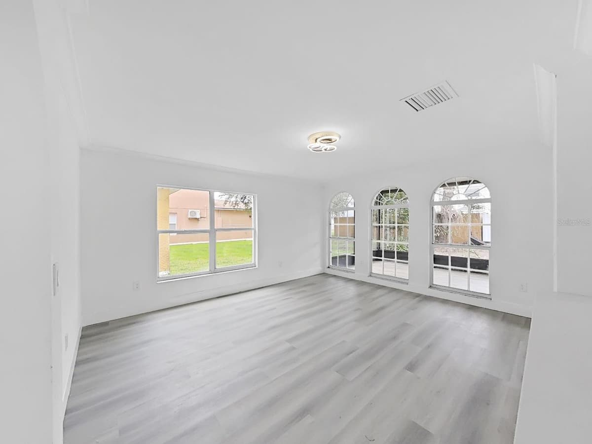 1612 PROWMORE DR — photo 15 of 27
