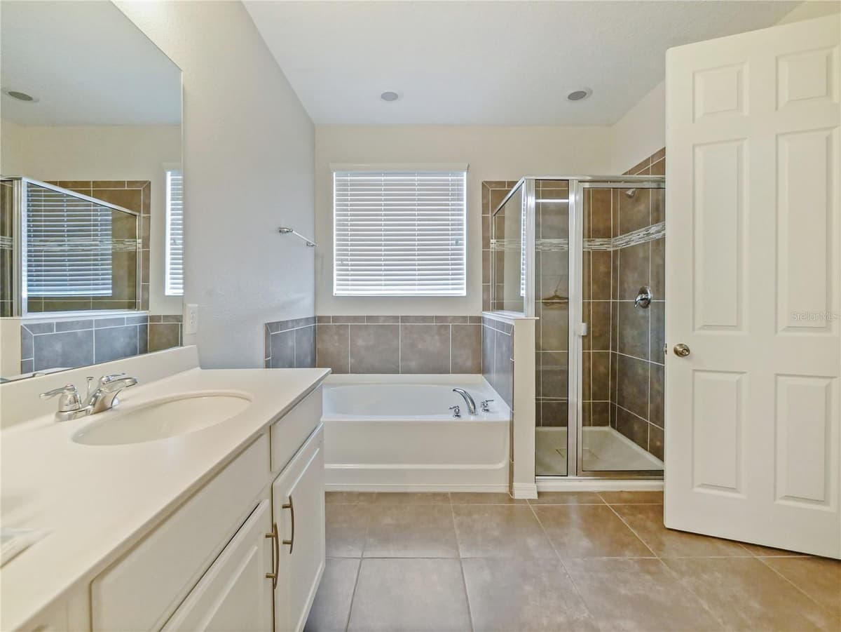 1810 SAWYER PALM PLACE — photo 26 of 35