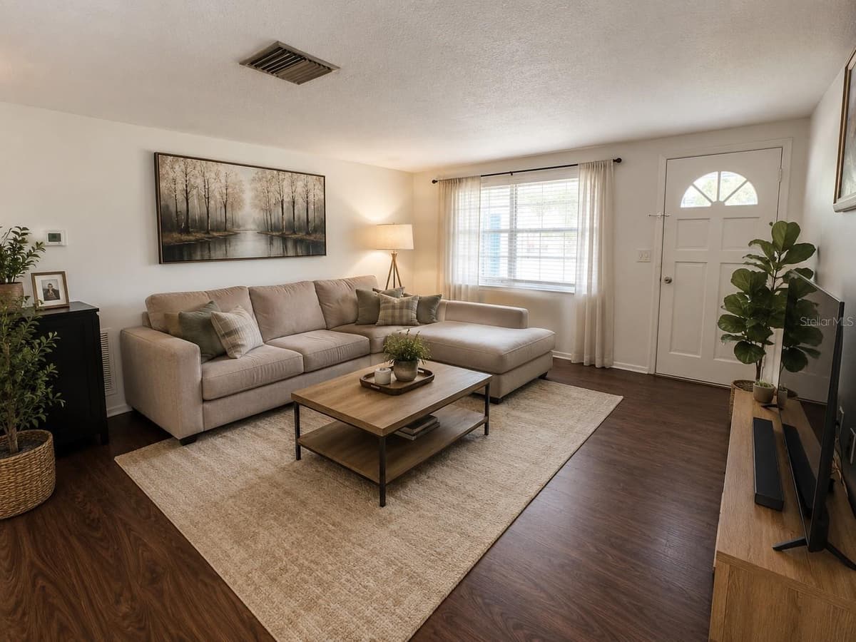1345 BASSWOOD DRIVE — photo 9 of 26