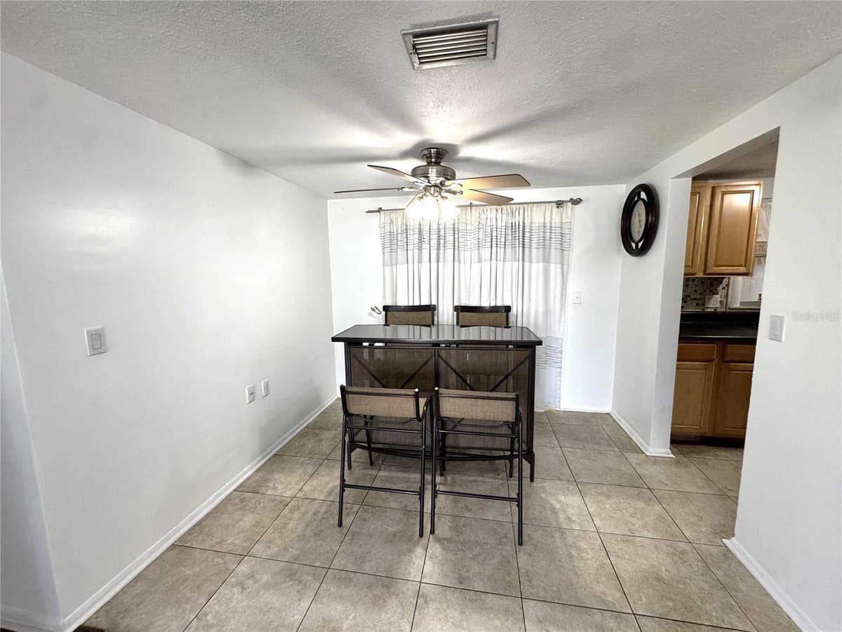 1345 BASSWOOD DRIVE — photo 6 of 26