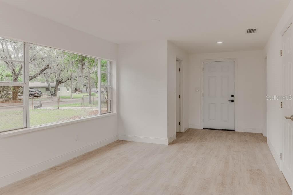 1255 PINE STREET — photo 3 of 9
