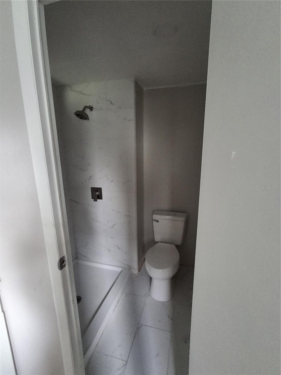 141 RAROTONGA ROAD — photo 8 of 20