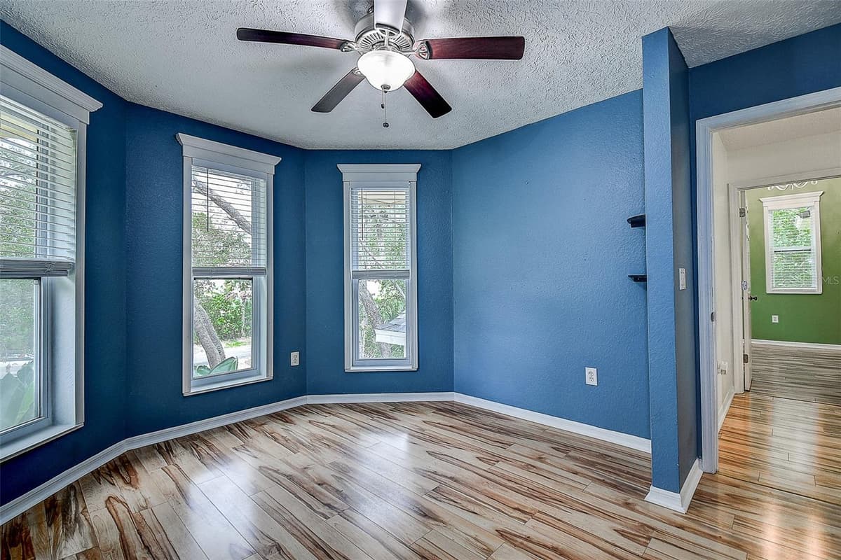 510 WIDEVIEW AVENUE — photo 30 of 50