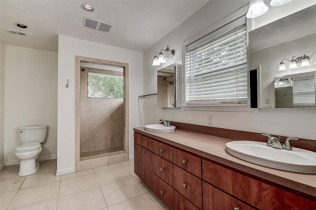 510 WIDEVIEW AVENUE — photo 27 of 50