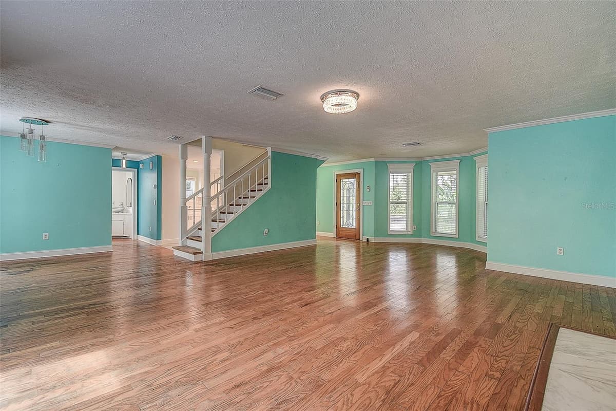 510 WIDEVIEW AVENUE — photo 17 of 50
