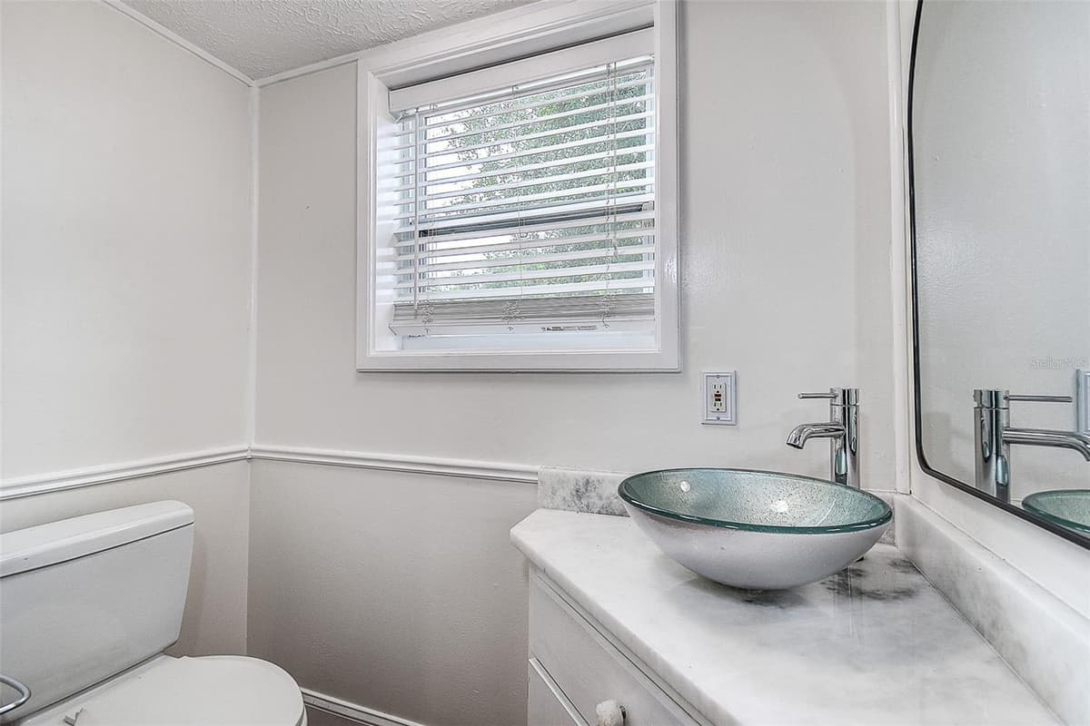 510 WIDEVIEW AVENUE — photo 19 of 50