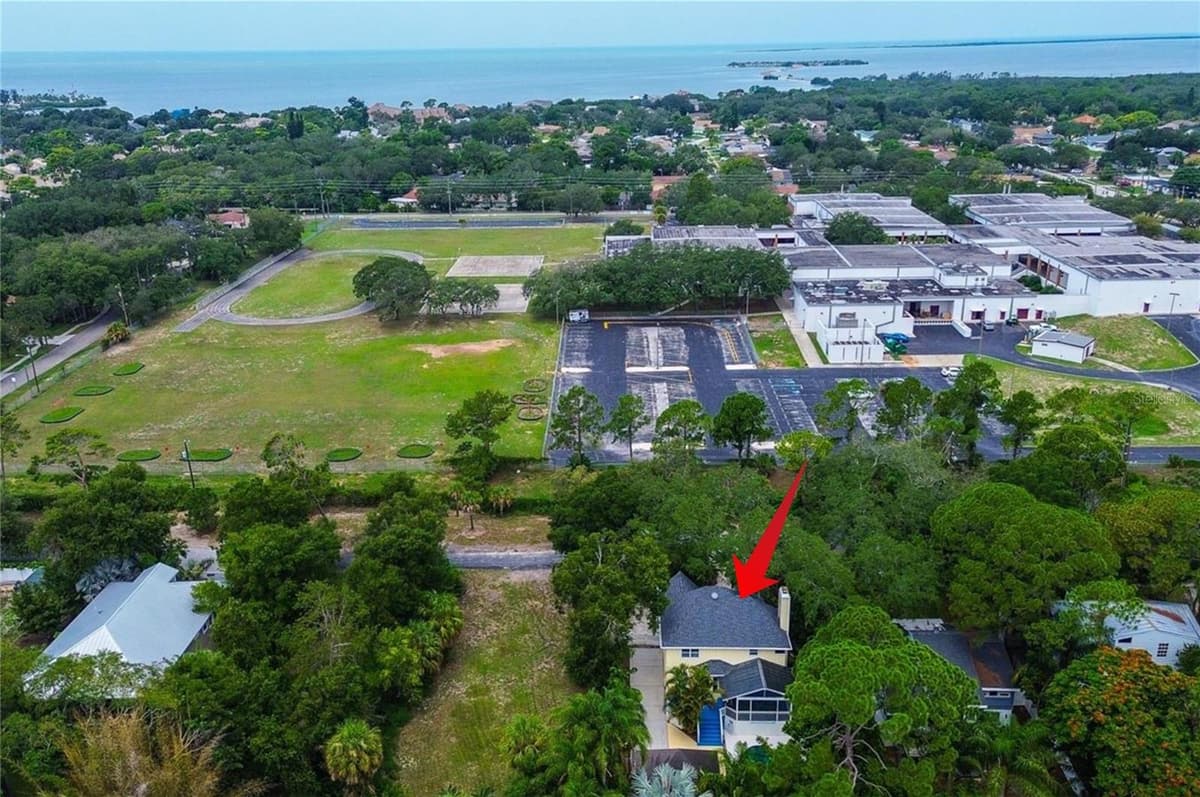 510 WIDEVIEW AVENUE — photo 45 of 50
