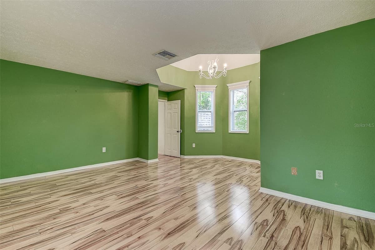 510 WIDEVIEW AVENUE — photo 24 of 50