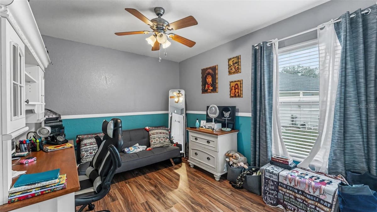 104 BENTLEY OAKS BOULEVARD — photo 38 of 47