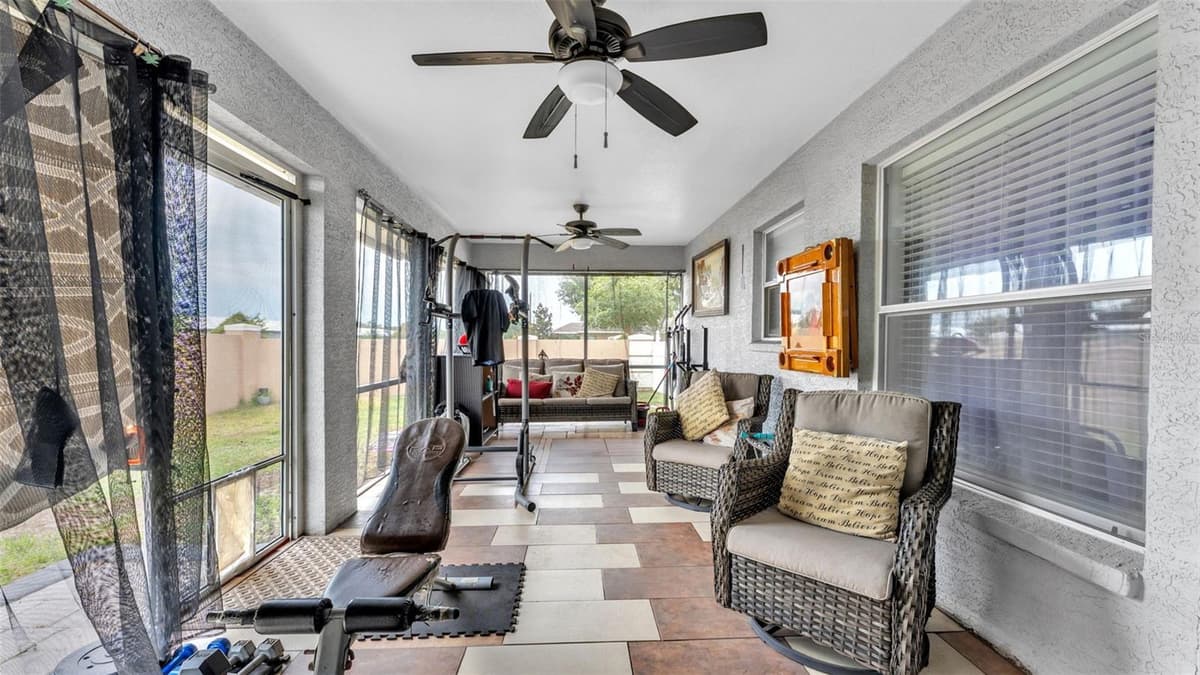 104 BENTLEY OAKS BOULEVARD — photo 40 of 47
